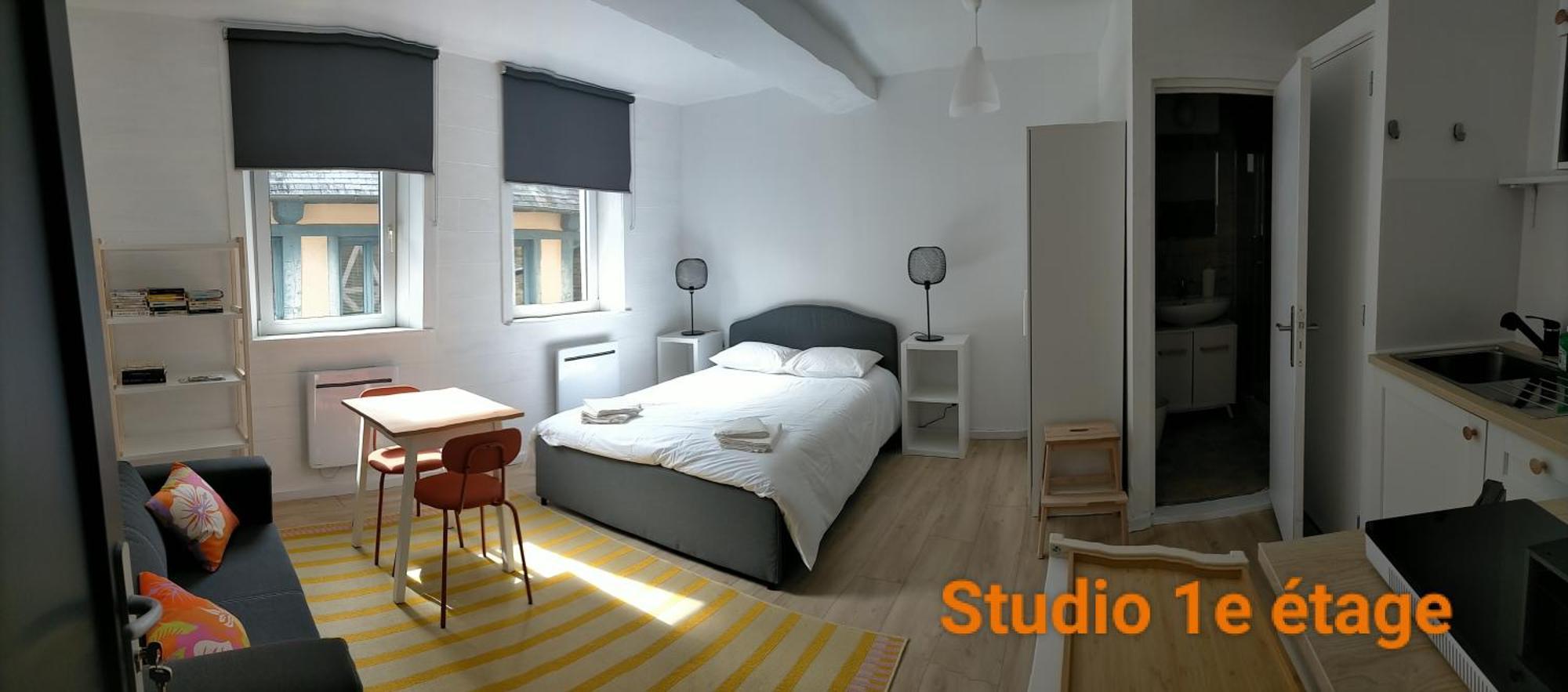 Le 1 St Yves Studios Treguier Luaran gambar